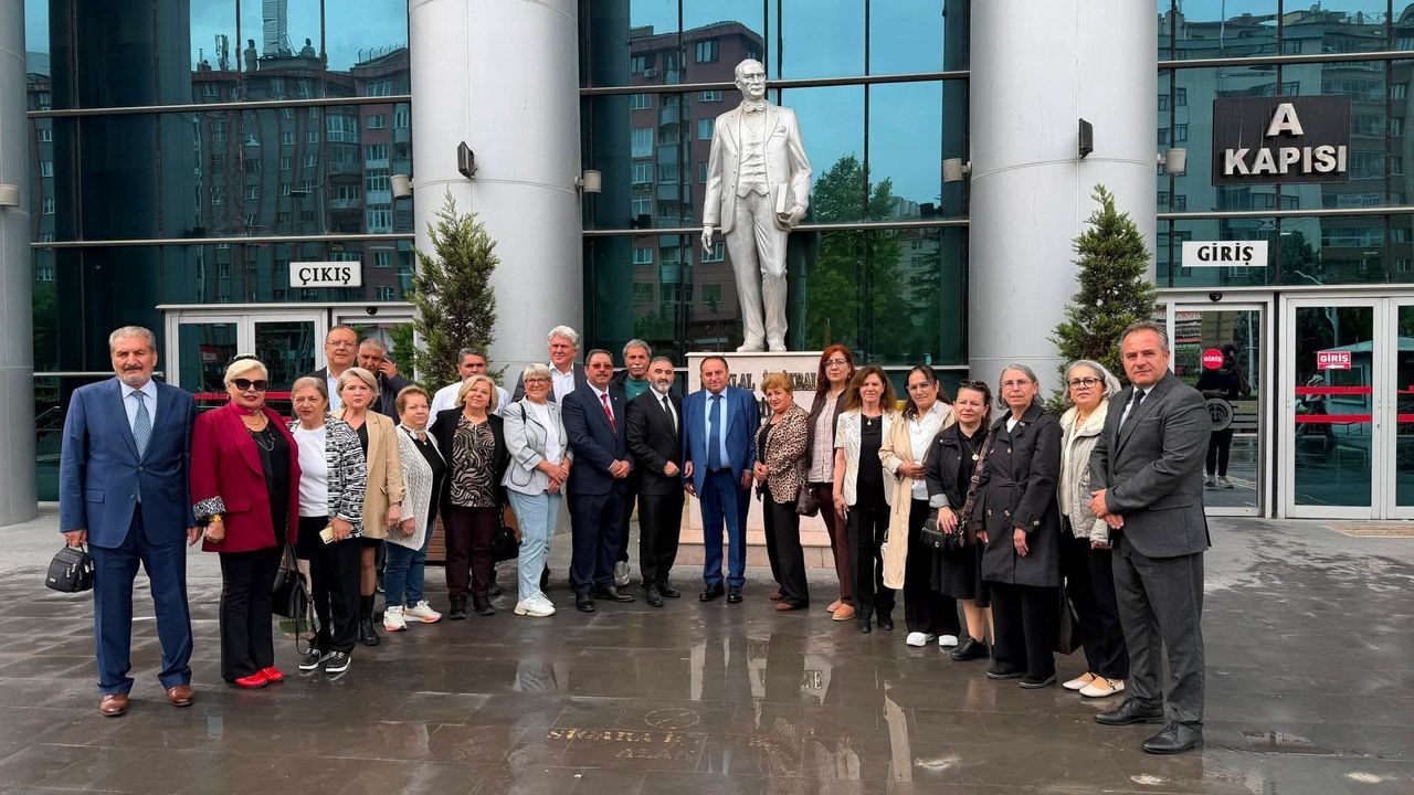 Emirdağ ve Çevre Dernekleri Federasyonu'ndan Başsavcı Karakülah ve Başsavcı Vekili Özel'e Veda Ziyareti