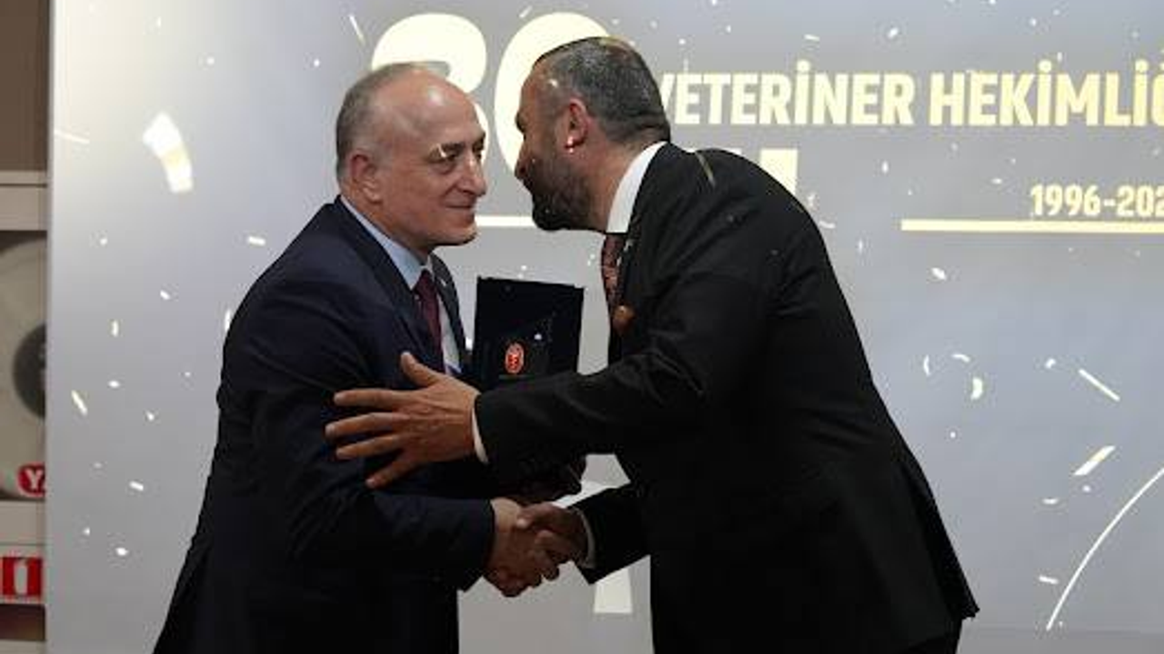 Veteriner Hekimler Günü Gala Gecesi Eskişehir’de Düzenlendi