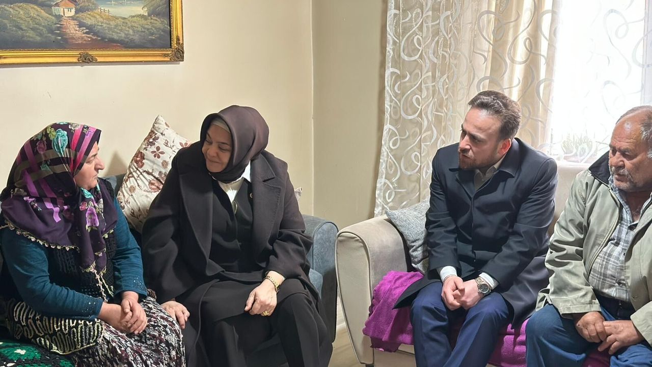 Ayşen Gürcan Sazova Sakinleriyle Buluştu