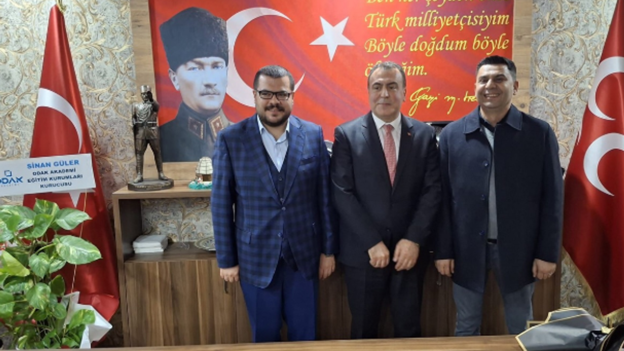 Emirdağlılar Vakfı’ndan MHP İl Başkanı Sezer’e ziyaret