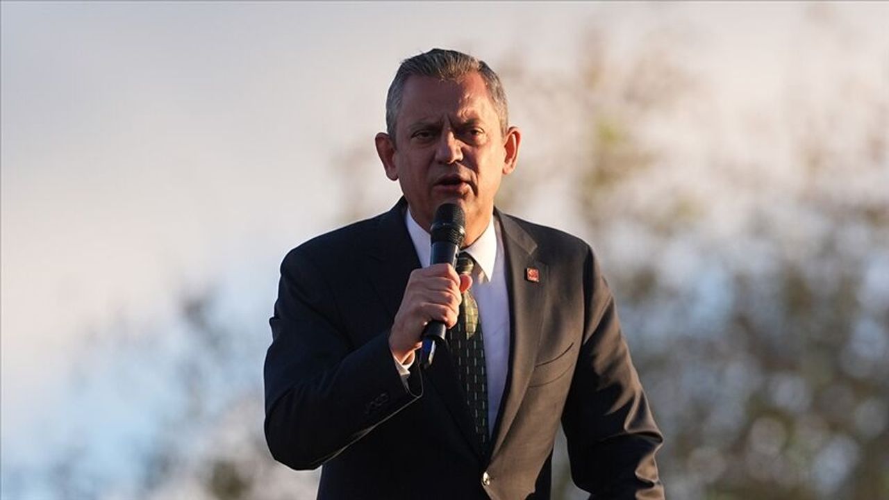 Basın Federasyonu: Özgür Özel Gazetecilerden Özür Dilemeli