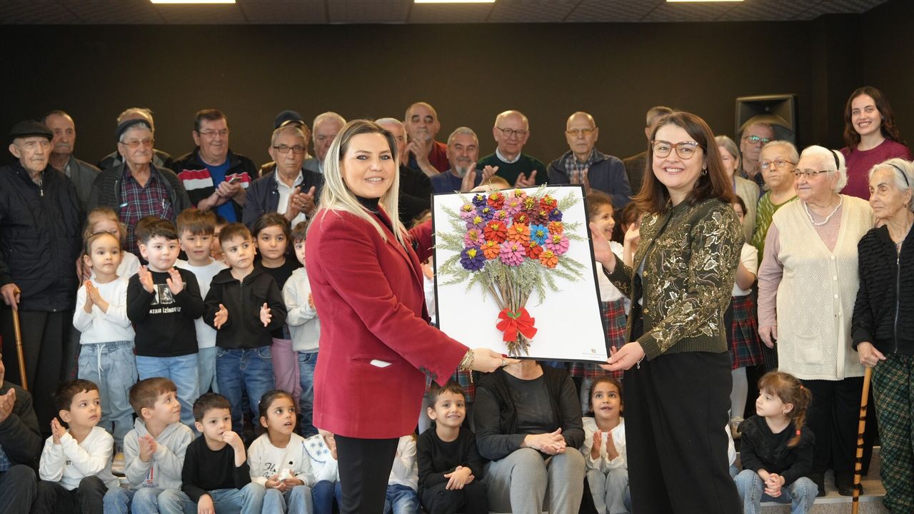 Es Çocuk Evi öğrencilerinden yaşlılara anlamlı ziyaret