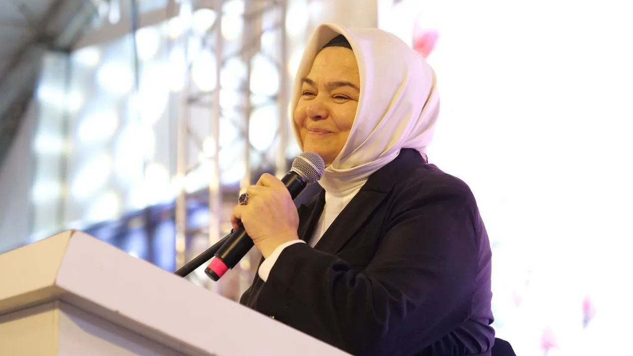 Ayşen Gürcan’dan 8 Mart’ta Vefa Ziyaretleri: "Kadınlar Toplumun Temelidir"
