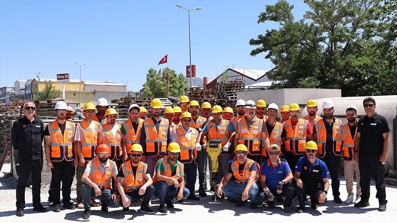 Kayseri'de afetlere karşı hazırlık çalışmaları sürdürülüyor