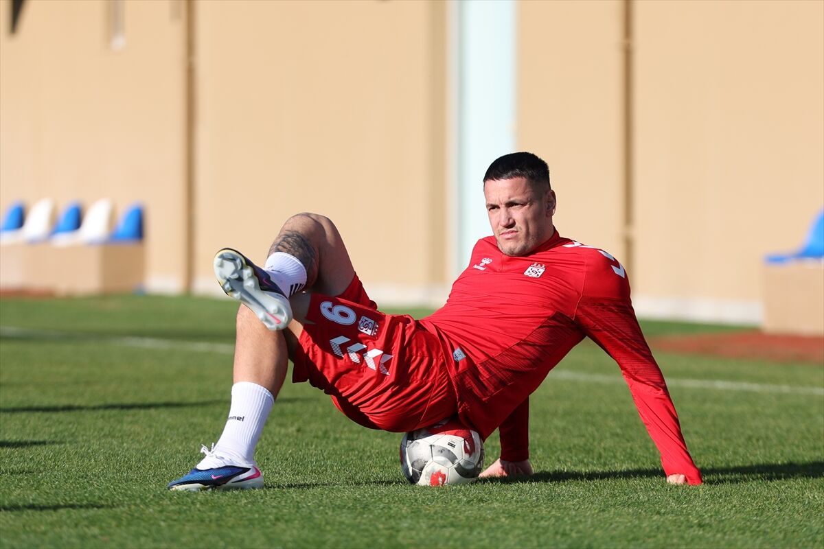 Sivasspor, Serikspor maçının hazırlıklarını tamamladı