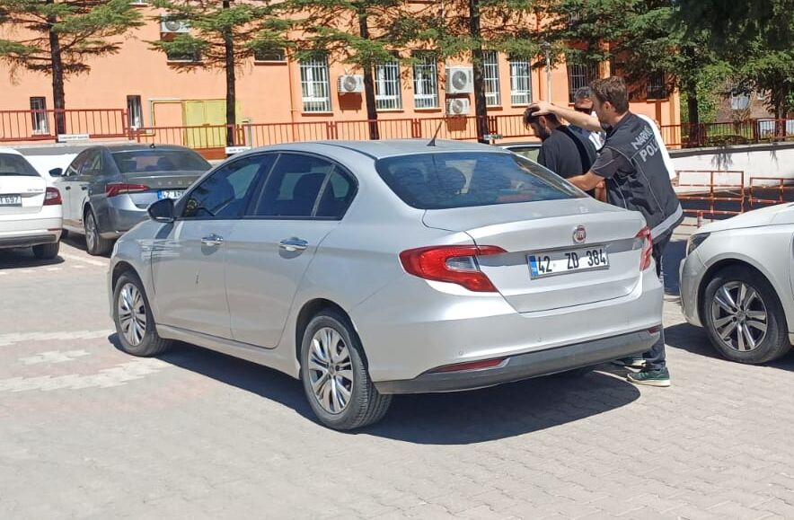 Konya'da uyuşturucu operasyonunda 2 zanlı tutuklandı