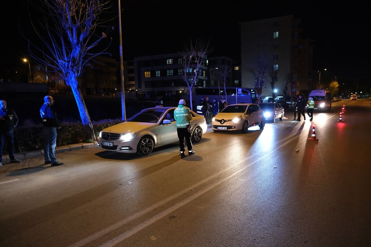 Eskişehir'de asayiş ve trafik denetimi yapıldı