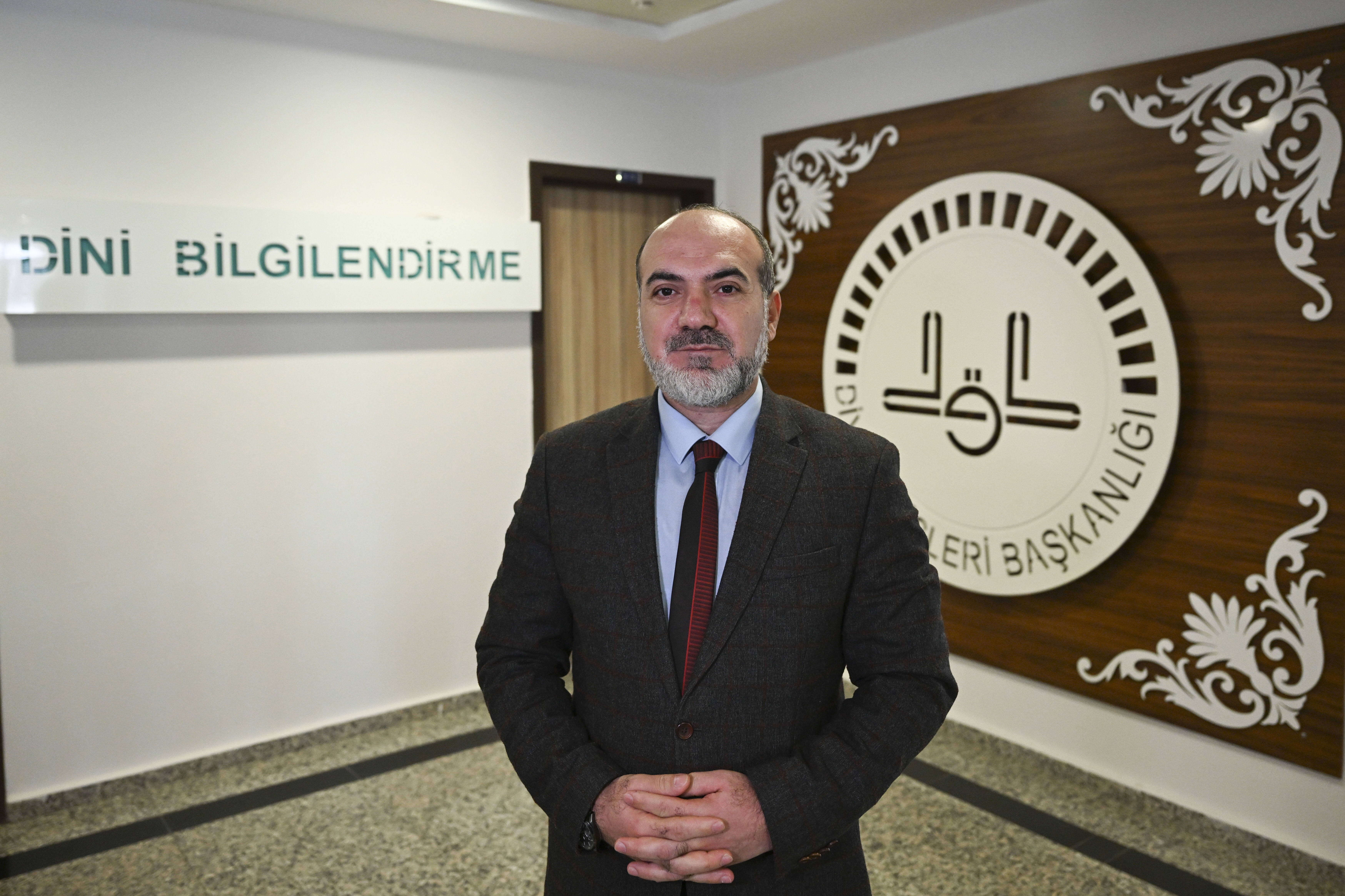 Diyanetin fetva hattı ramazanda günde 16 binden fazla soruyu cevaplıyor