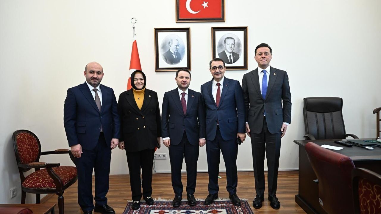 AK Parti Eskişehir Heyetinden Adalet Bakanı Gürlek’e Ziyaret