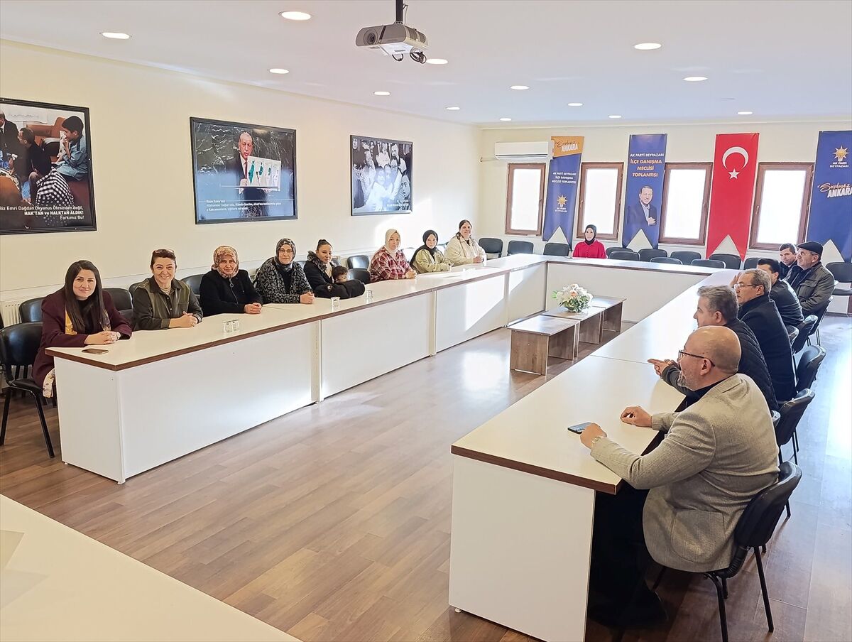 AK Parti Beypazarı İlçe Başkanlığı haftalık olağan toplantısını yaptı