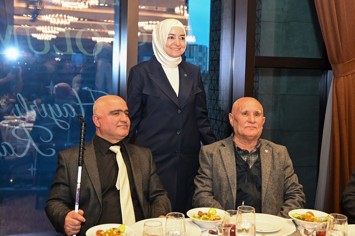 AK Parti Sosyal Politikalar Başkanlığınca 'Engelsiz Türkiye Yüzyılı İftar Programı' düzenlendi
