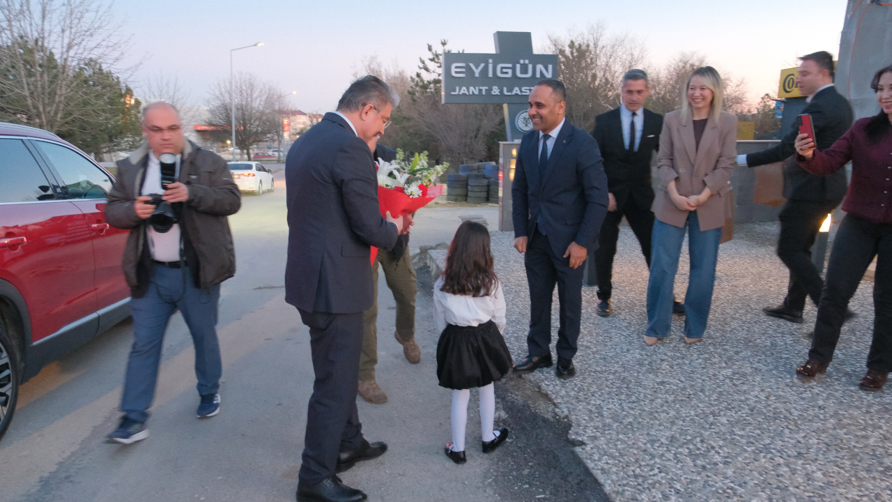 Vali Yılmaz Medya 26 Grup ile iftar yaptı