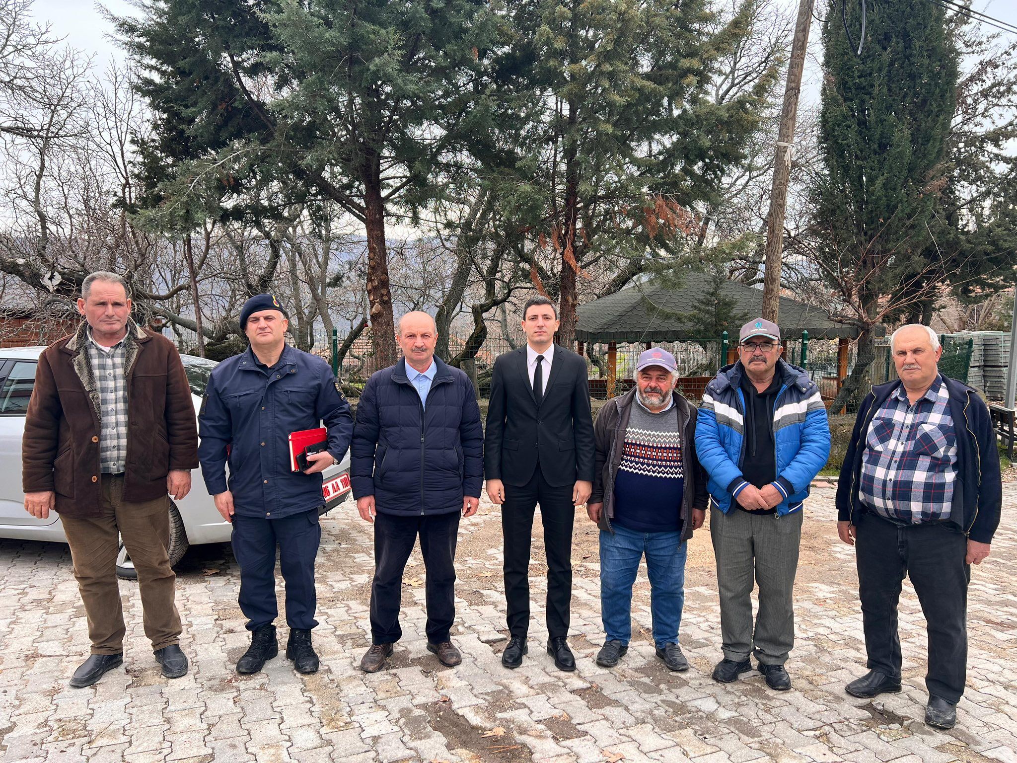 Güdül Kaymakamı Akar, mahalle ziyaretlerini sürdürüyor
