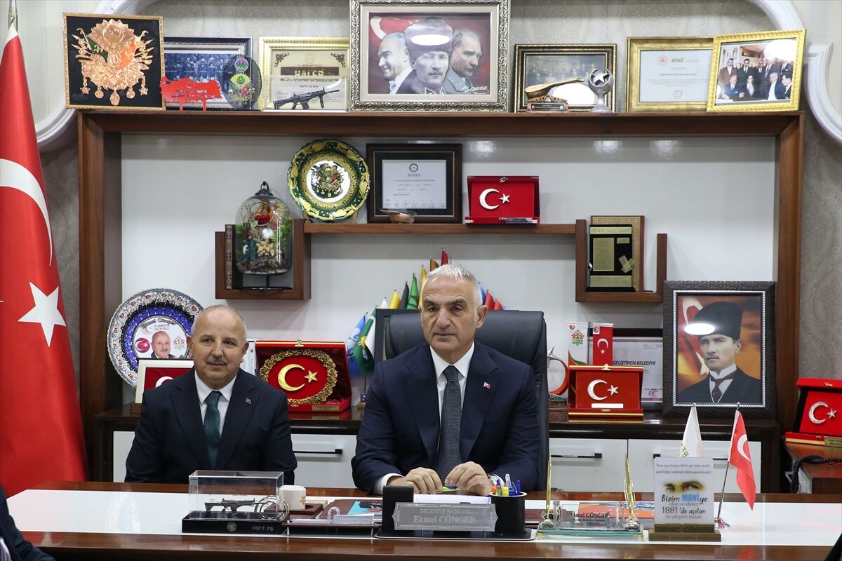 Kültür ve Turizm Bakanı Ersoy, Kırıkkale'de ziyaretlerde bulundu