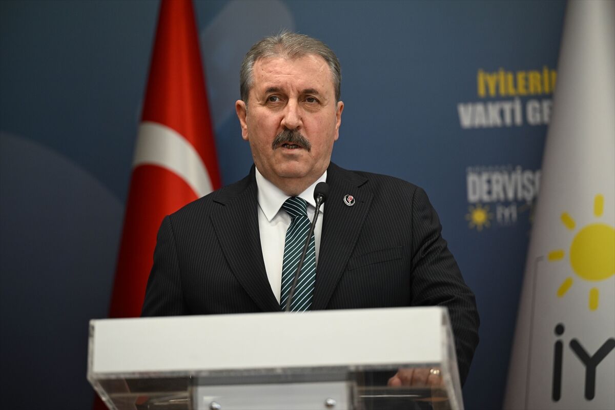 BBP Genel Başkanı Destici, İYİ Parti Genel Başkanı Dervişoğlu'nu ziyaret etti
