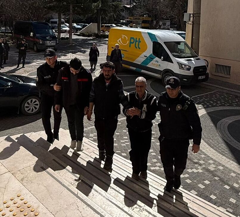Akşehir'de kaçak tütün operasyonunda 1 kişi tutuklandı