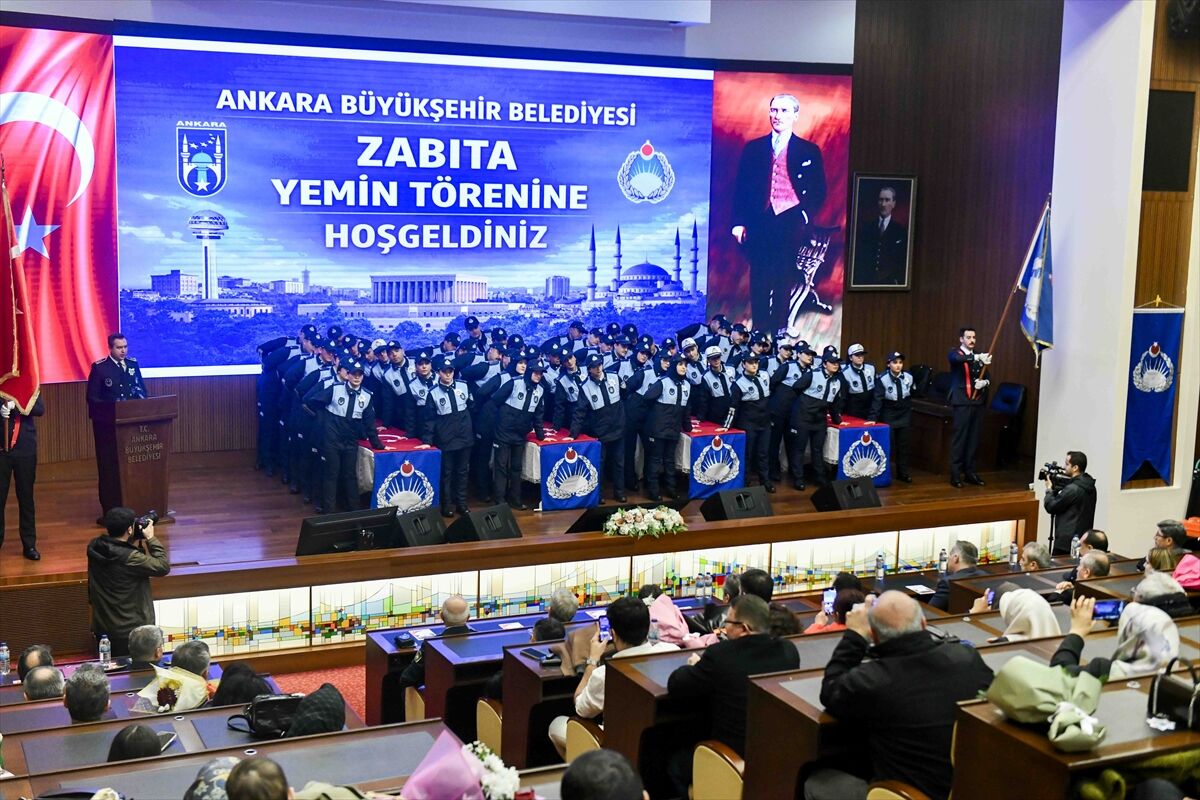 Aday memurluk sürecini tamamlayan 110 zabıta için yemin töreni yapıldı