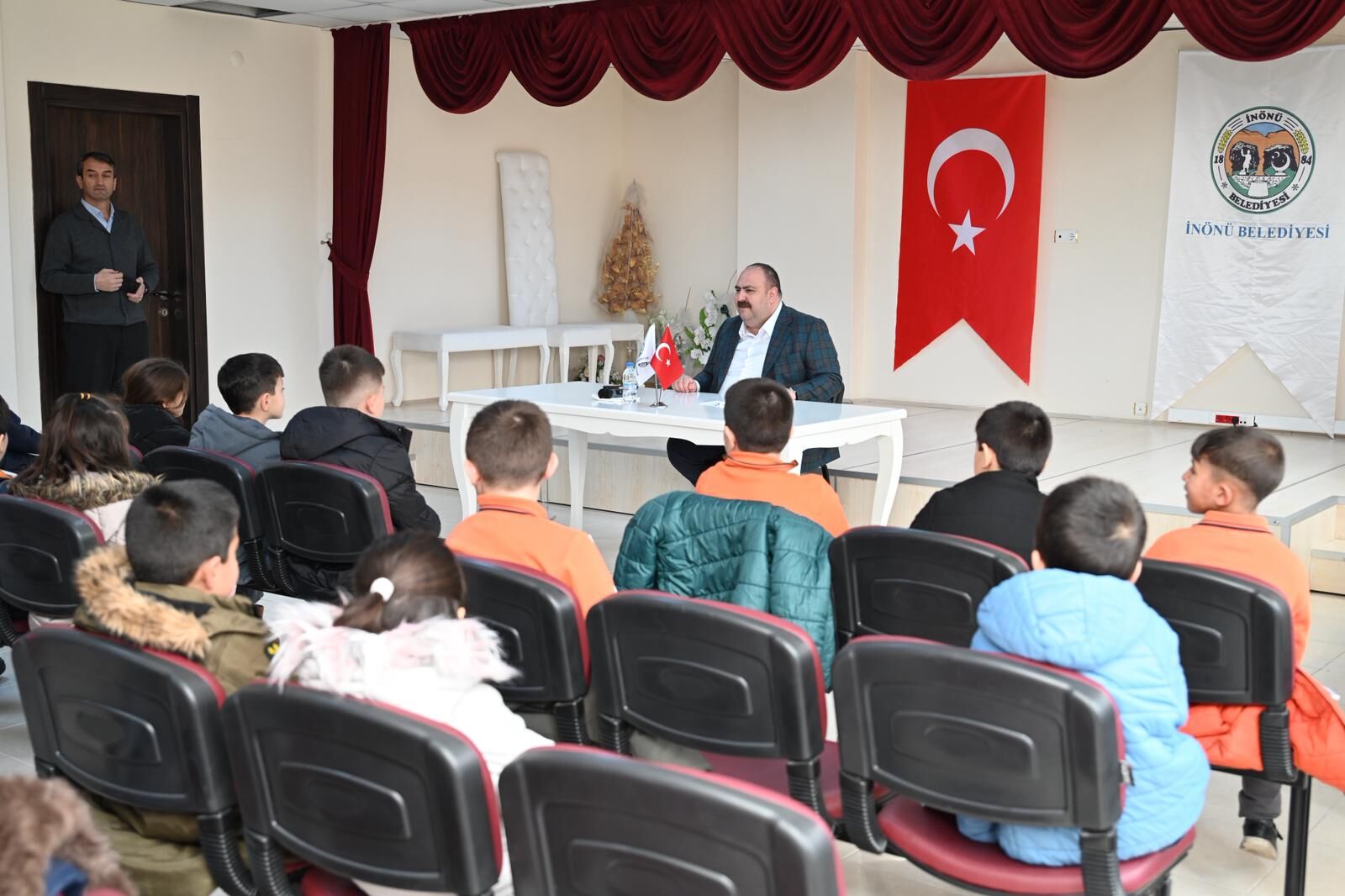 İnönü’de Öğrenciler Yerel Yönetimleri Belediyede Öğrendi