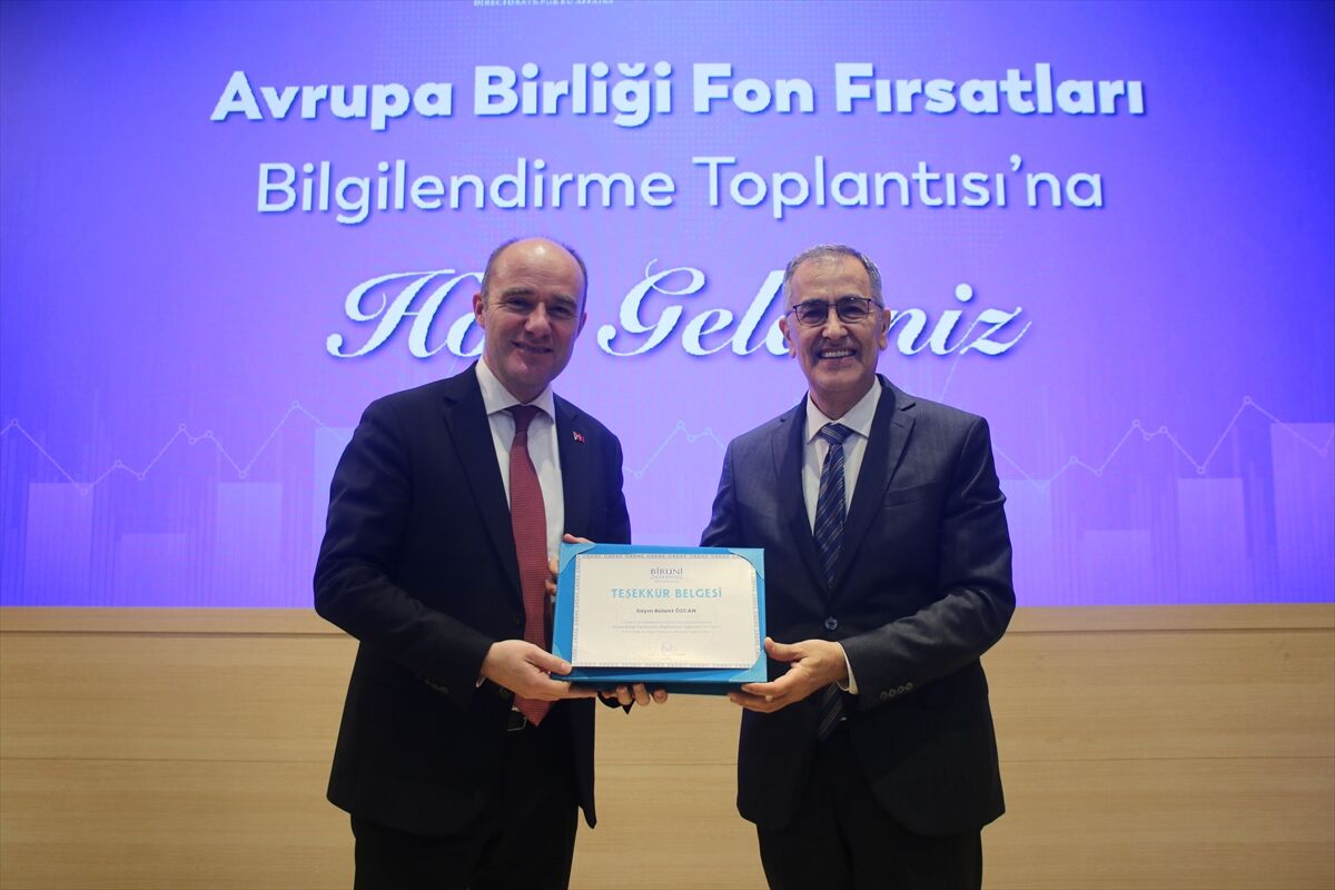 Biruni Üniversitesi'nde 'Avrupa Birliği Fon Fırsatları' toplantısı düzenlendi
