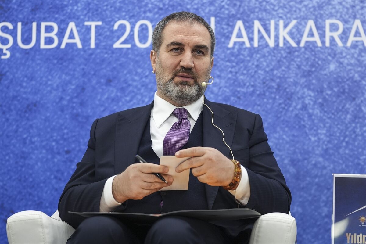AK Parti'de 'İnsan Hakları ve Aile Zirvesi' düzenlendi