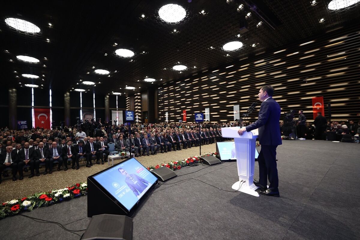 Bakan Kurum, Konya'da 'Ev Sahibi Türkiye' kura çekim töreninde konuştu: