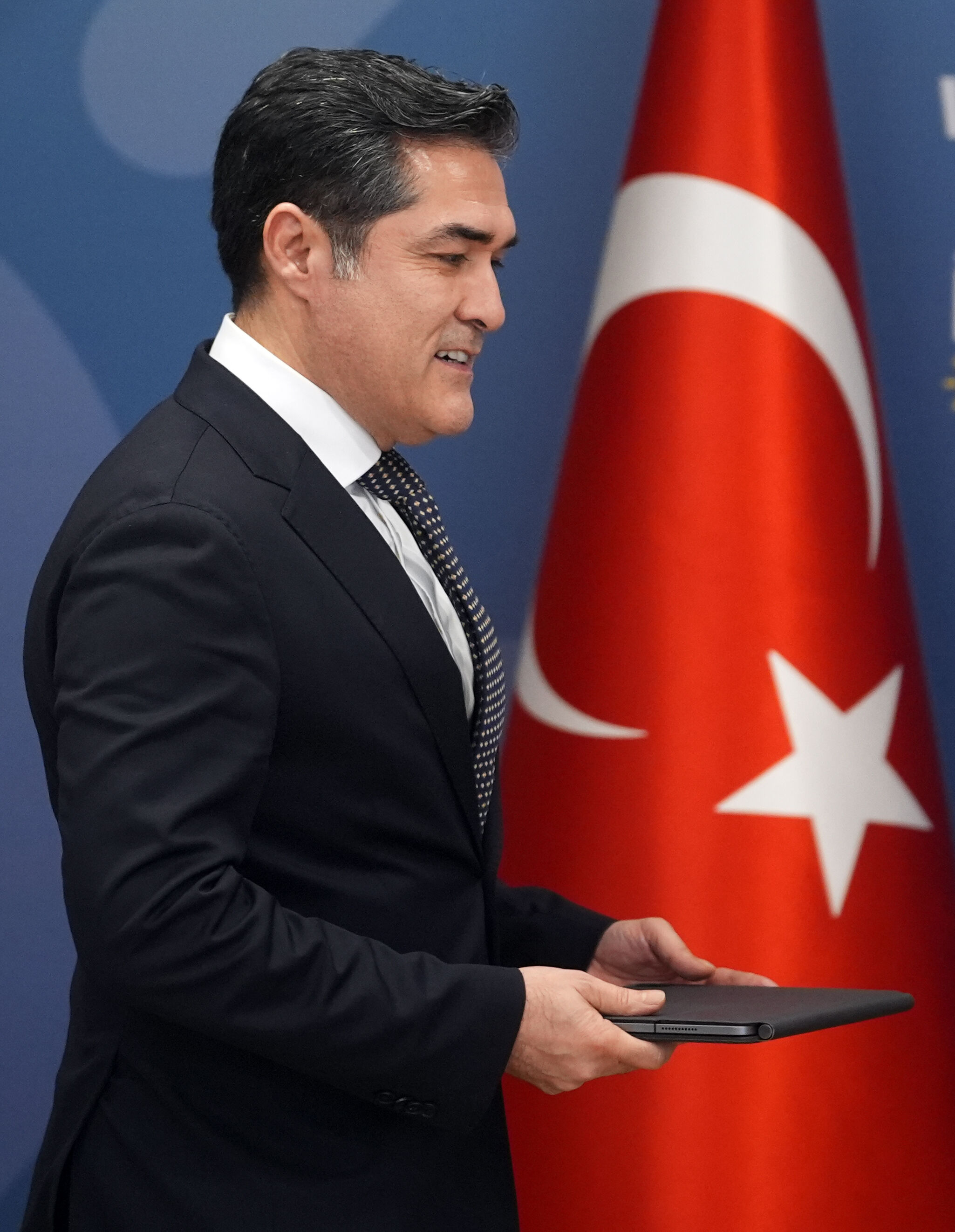 İYİ Parti Sözcüsü Kavuncu, Başkanlık Divanı gündemine ilişkin basın toplantısı düzenledi: