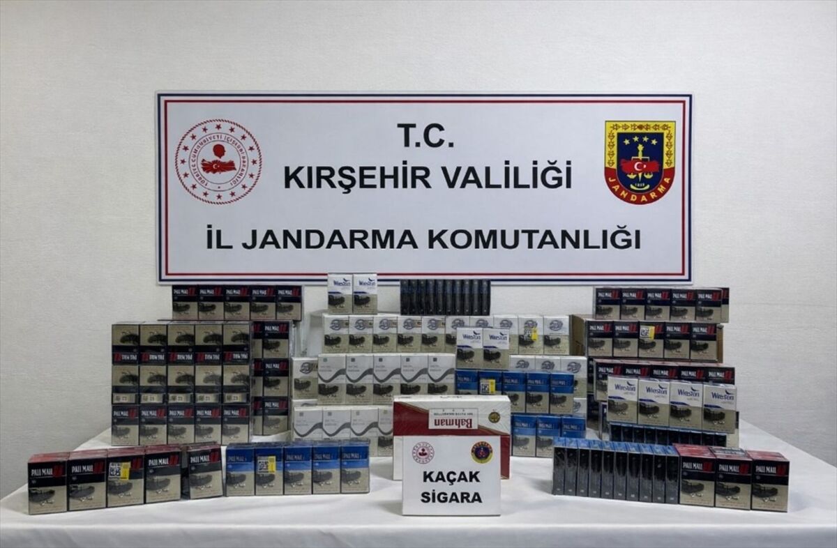 Kırşehir'de gümrük kaçağı 528 paket sigara ele geçirildi