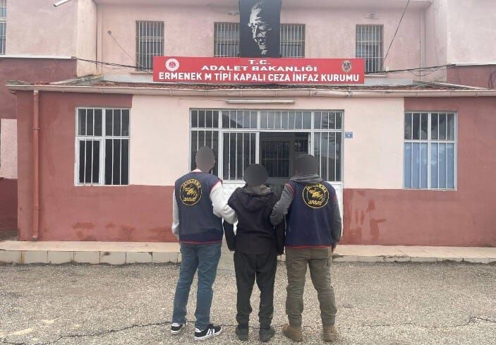 Karaman'da çeşitli suçlardan aranan 63 kişi yakalandı