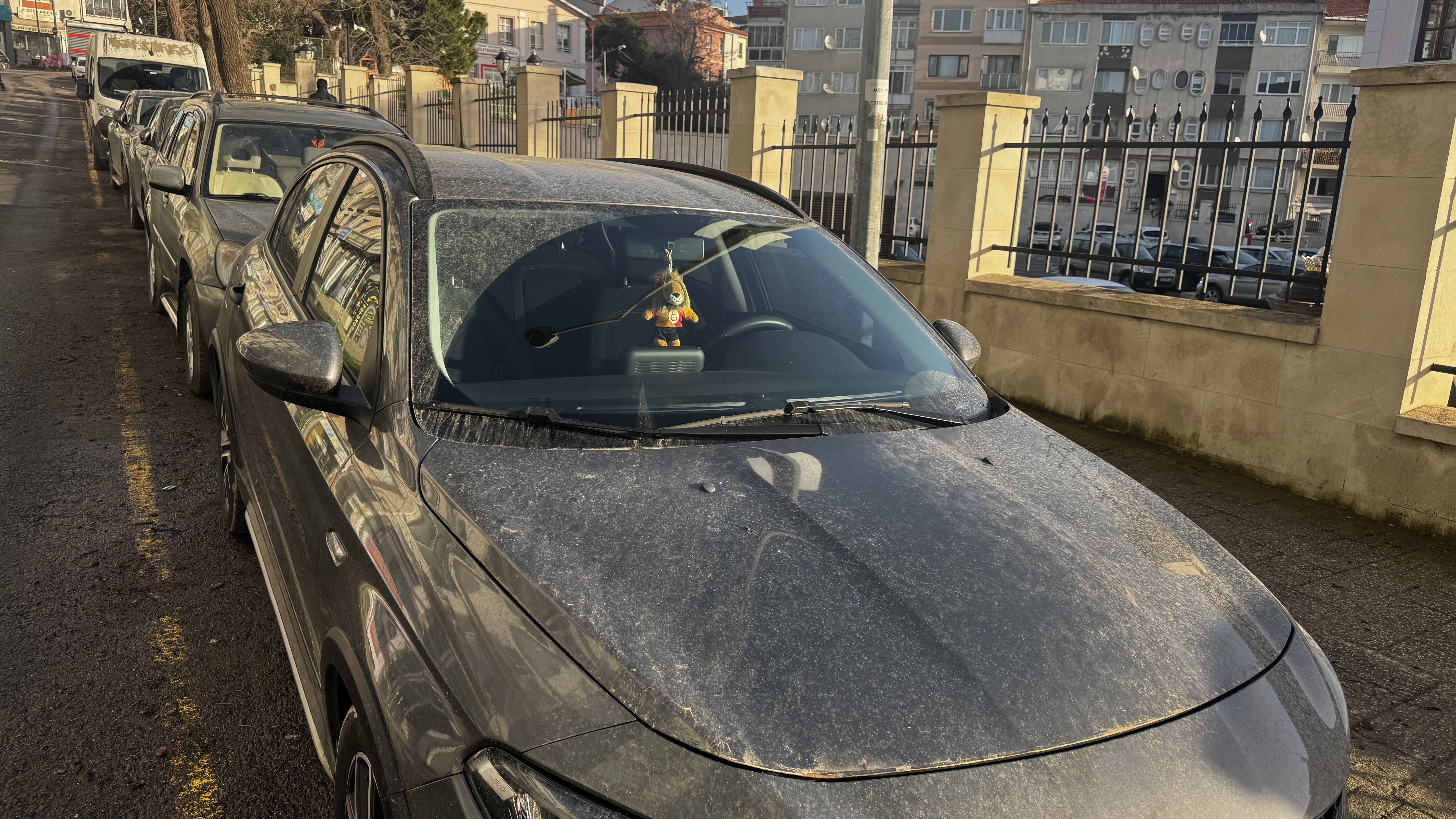 Tekirdağ'da yağmurla birlikte çamur yağdı