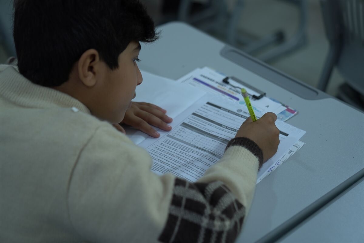 TMV'nin Pakistan'da düzenlediği giriş sınavına 6 bin 500'ü aşkın öğrenci katıldı