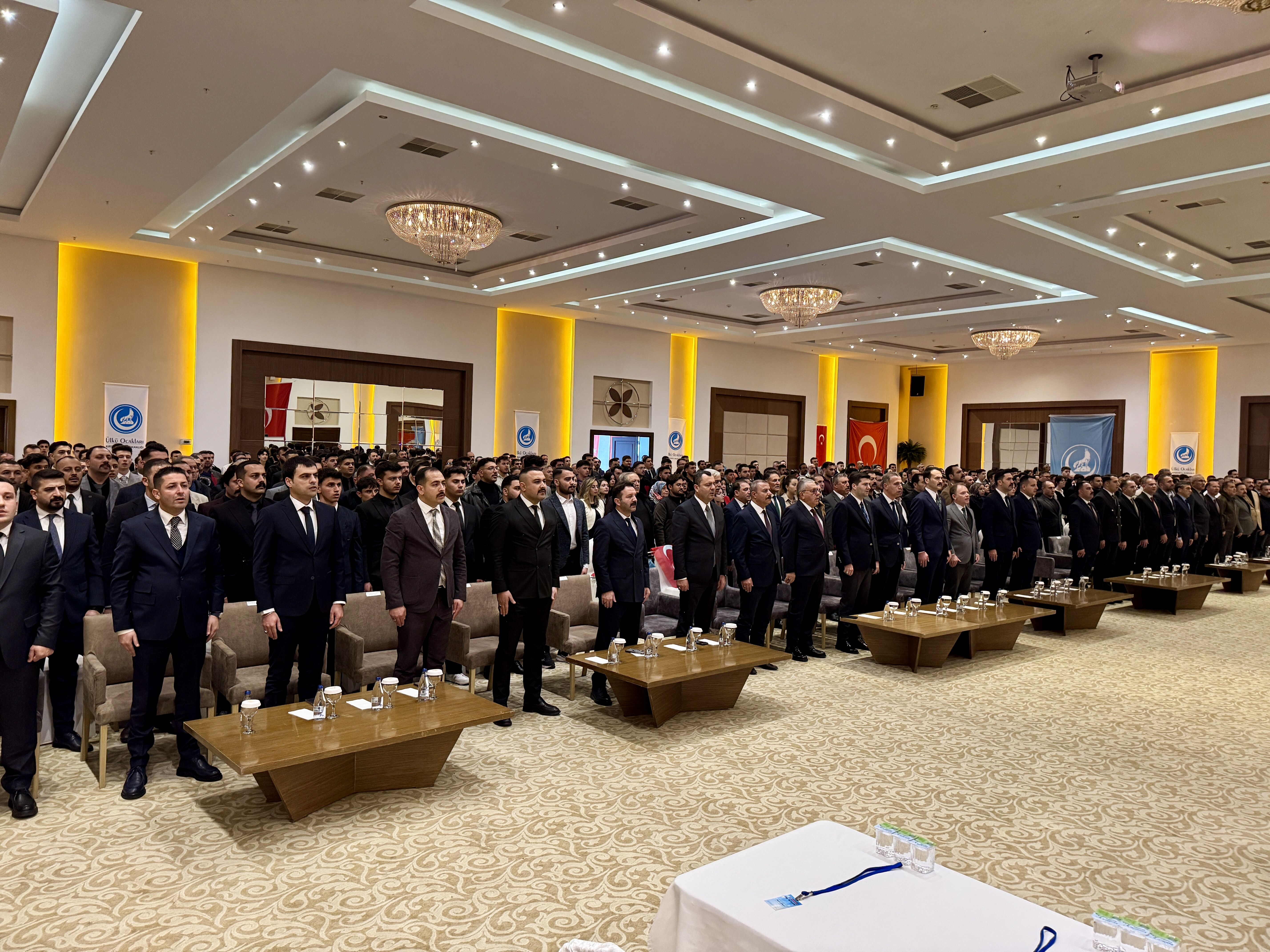 Kırşehir'de Ülkü Ocakları Eğitim ve Kültür Vakfınca bilgi yarışması düzenlendi