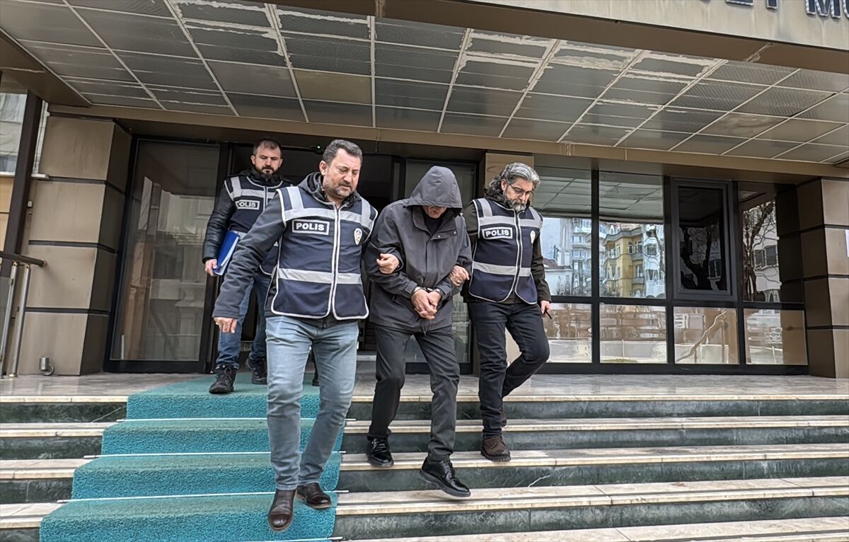Eskişehir'de 74 yıl kesinleşmiş hapis cezasıyla aranan hükümlü yakalandı
