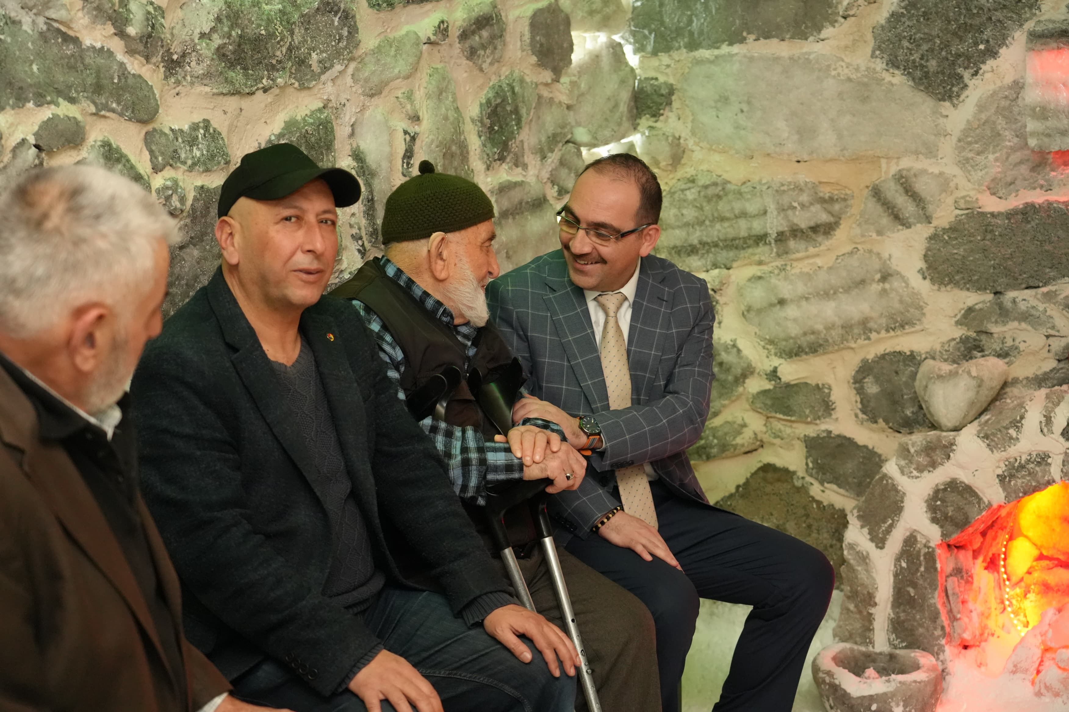 Çubuk'ta Süleyman Demirel Huzurevinde 'tuz odası' hizmete açıldı