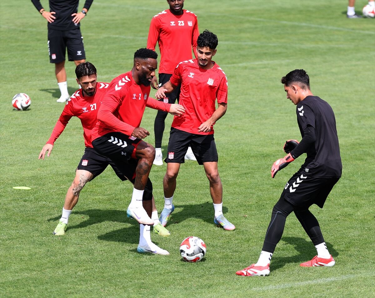 Sivasspor, Vanspor maçının hazırlıklarını sürdürdü