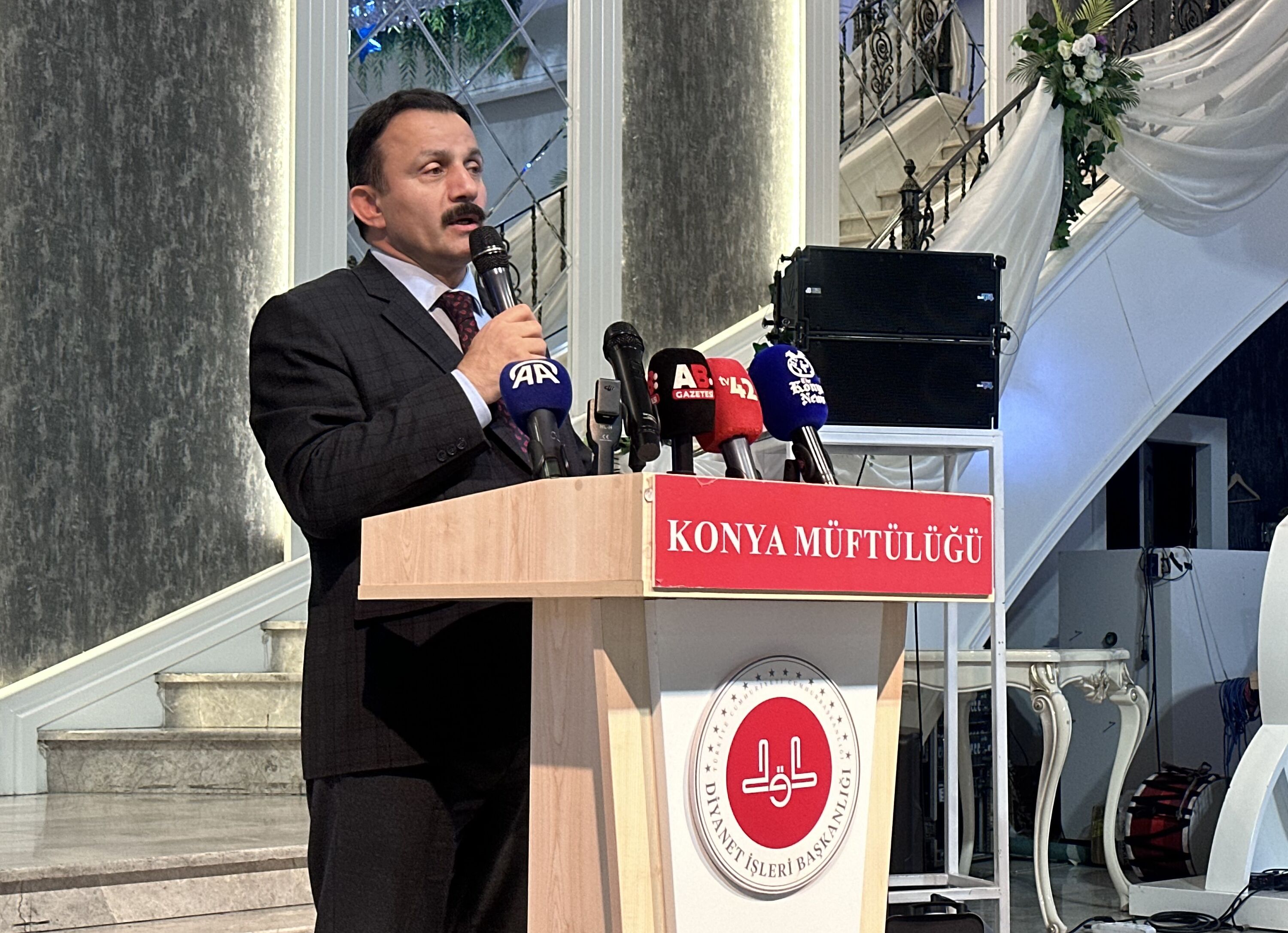 Konya'da Gazze'ye destek olan hayırseverler bir araya geldi