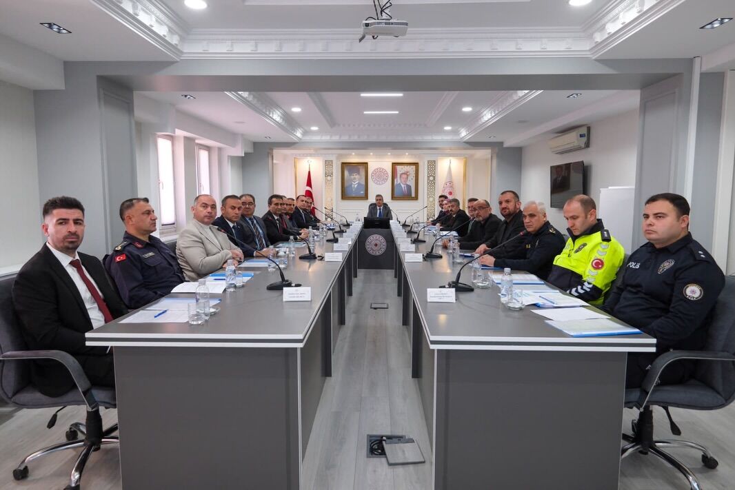Karaman'da Üniversite Güvenlik Koordinasyon Toplantısı yapıldı
