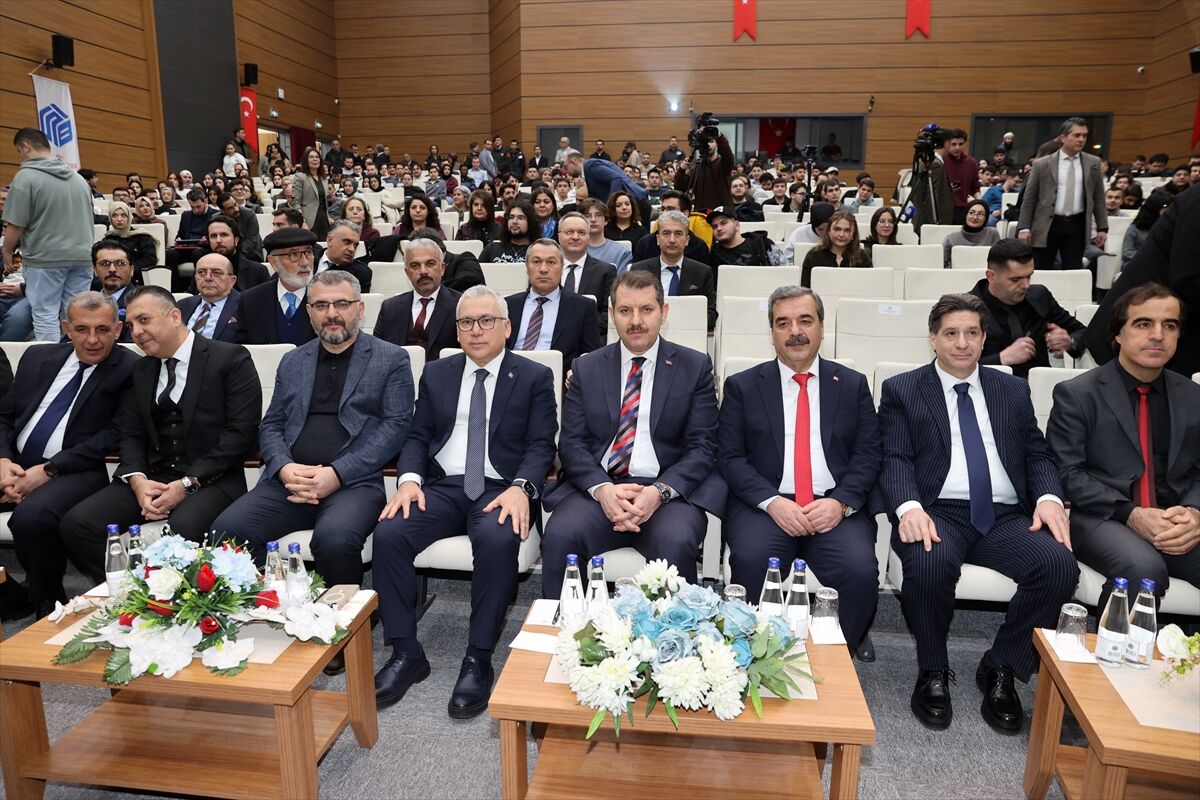 Milli Savunma Bakan Yardımcısı Ayhan, Sivas'ta konuştu: