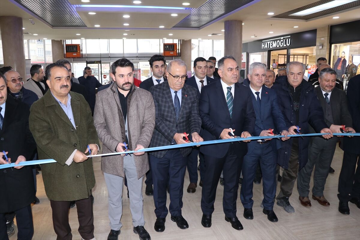 Çankırı'da '15. Uluslararası Tarım, Orman ve İnsan' fotoğraf sergisi açıldı