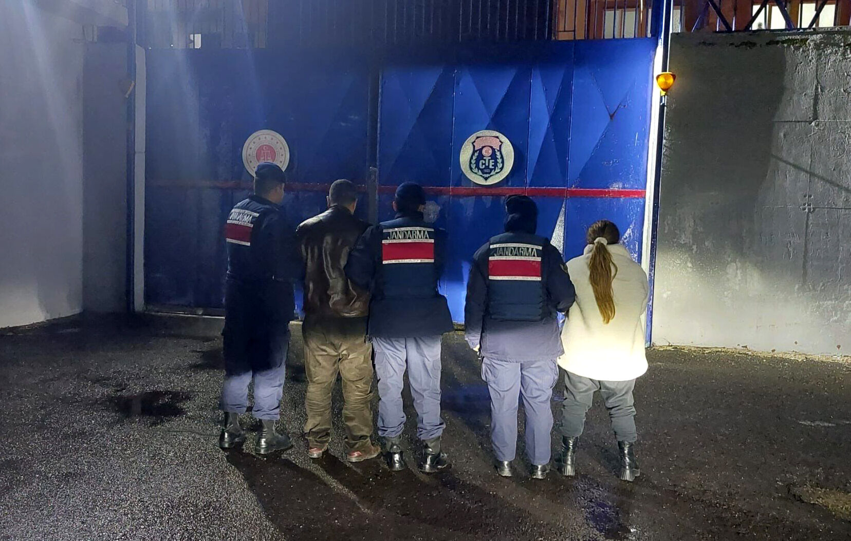 Nevşehir'de uyuşturucu operasyonunda yakalanan 2 zanlı tutuklandı