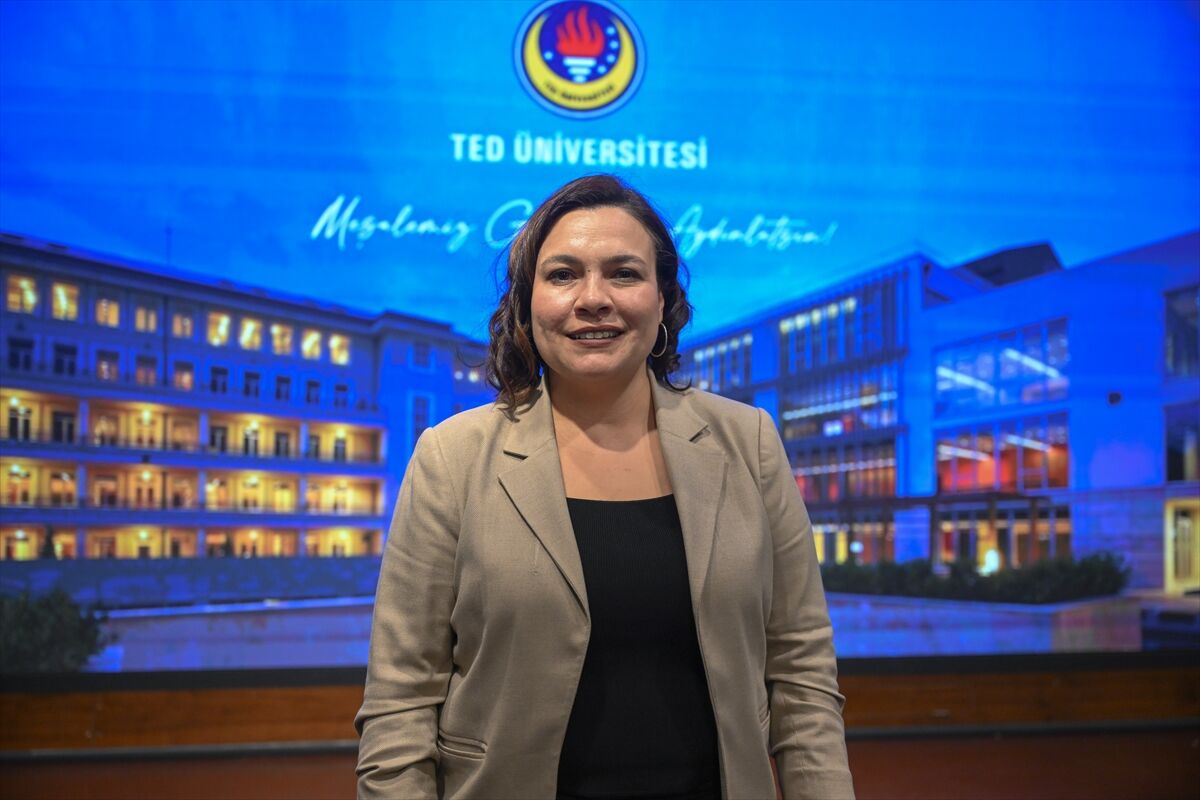 KÜÇÜK YAŞ, BÜYÜK SUÇ - Çocuklarda siber zorbalığın önlenmesi için ailelere 'denetim' uyarısı