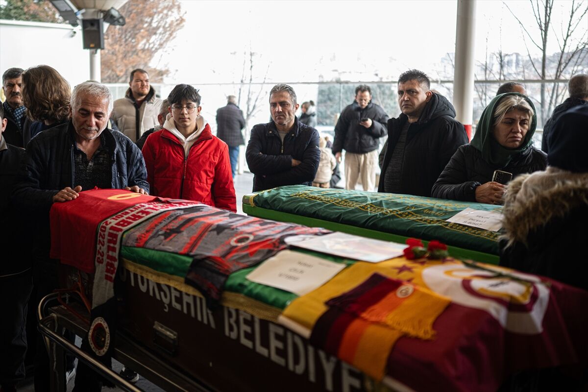 Gençlerbirliği 13 Yaş Altı Kız Takımı'nın futbolcusu Miray Çelik, son yolculuğuna uğurlandı