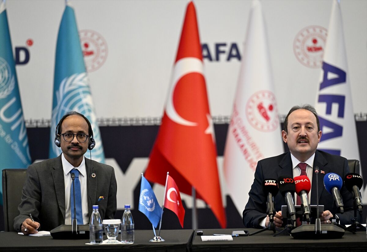 AFAD Başkanı Pehlivan, BM Genel Sekreteri Özel Temsilcisi Kishore ile bir araya geldi