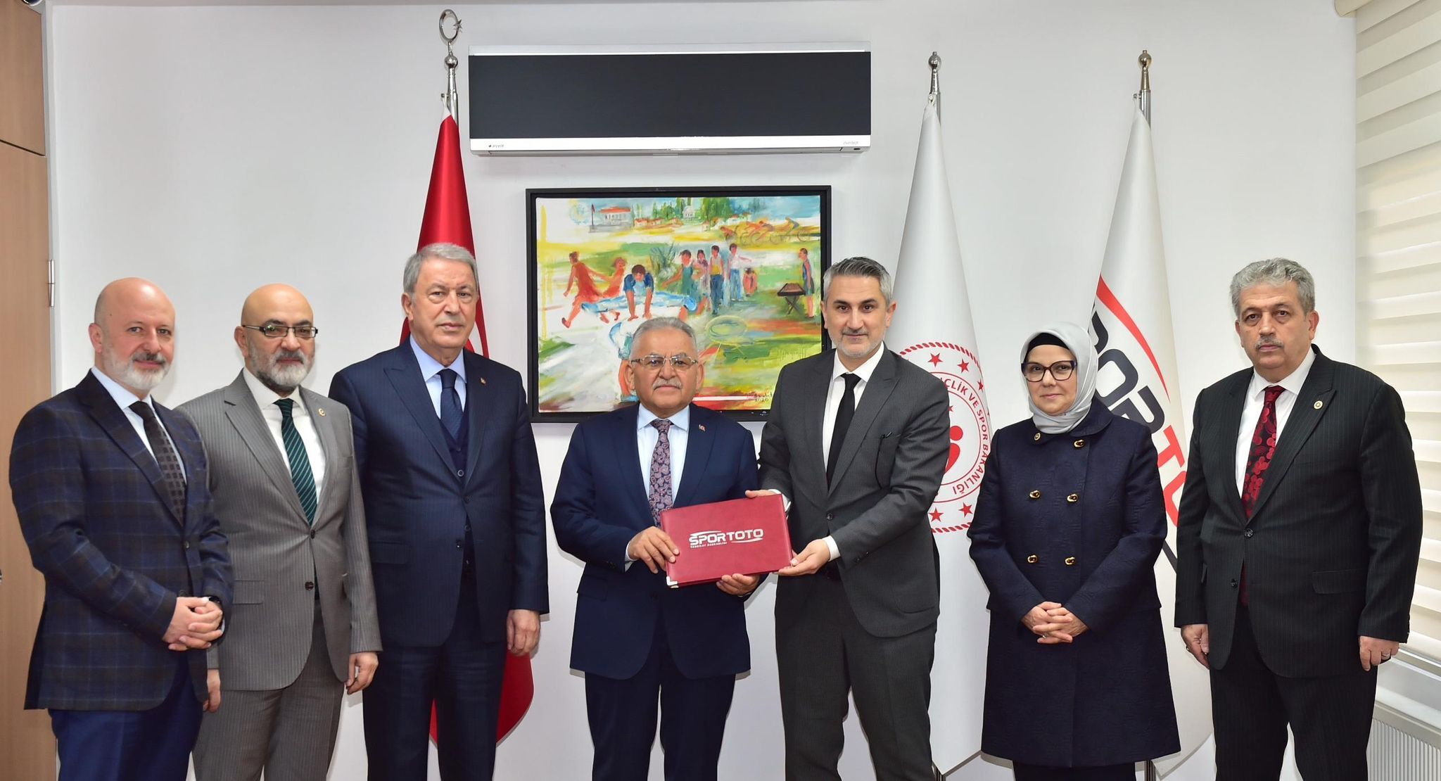 Başkan Büyükkılıç, kentin spor altyapısını güçlendirecek protokolü imzaladı
