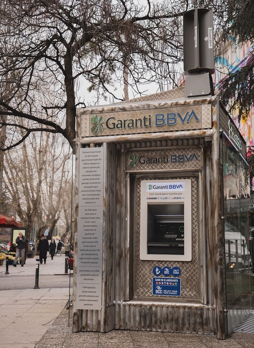 Garanti BBVA'dan atık malzemelerle geliştirilen sürdürülebilir ATM