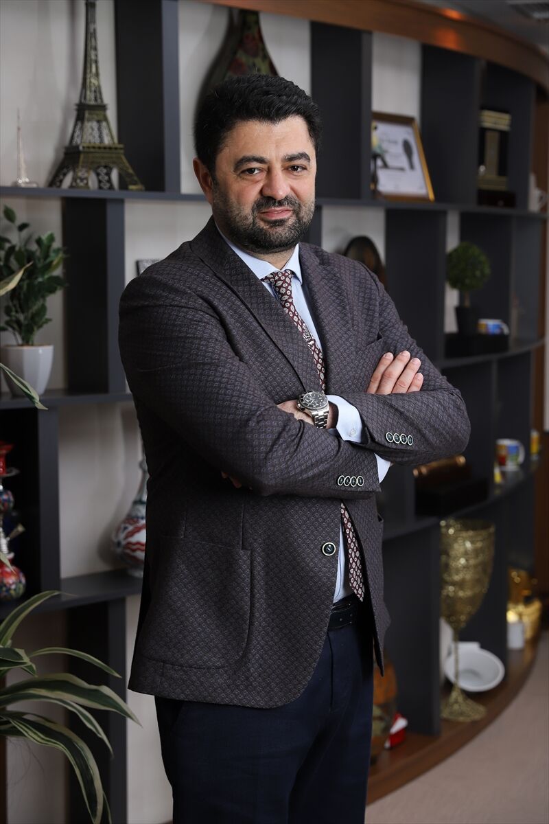 Babacan Holding SPK'dan GYO dönüşüm izni aldı