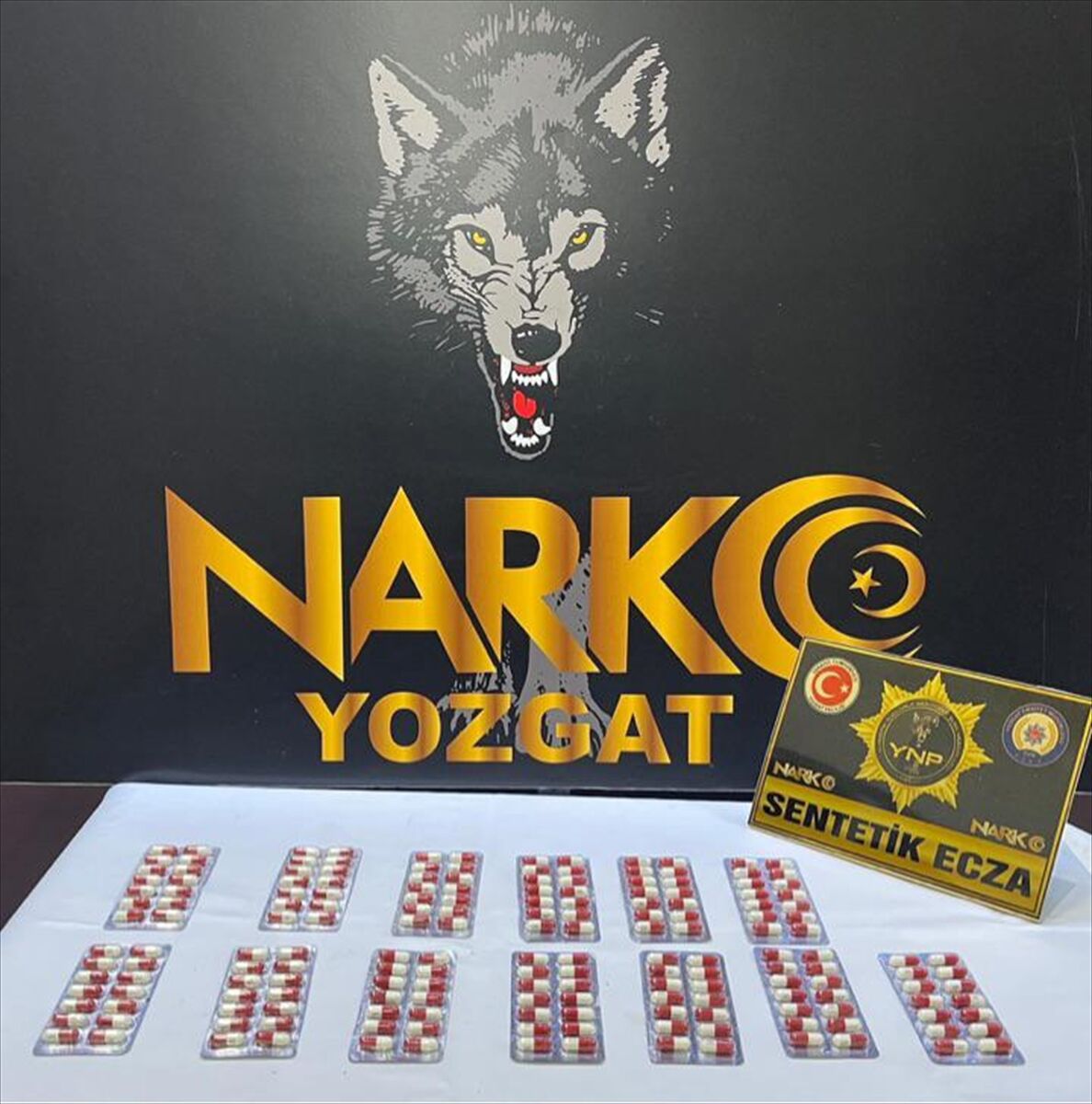 Yozgat'ta otomobilde 182 sentetik uyuşturucu hap ele geçirildi