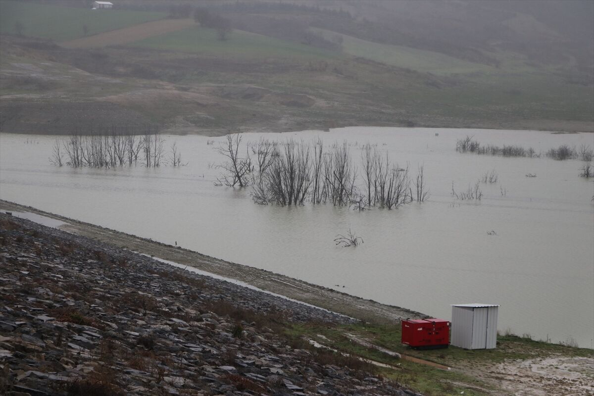Tekirdağ'da Naip Barajı'nın su seviyesi son yağışlarla yükseldi