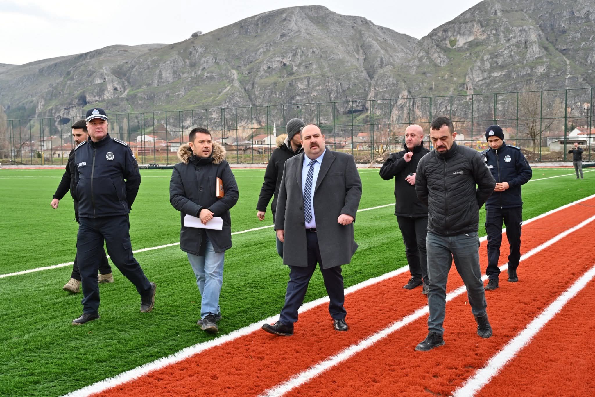 İnönü'de spor kompleksi yükseliyor