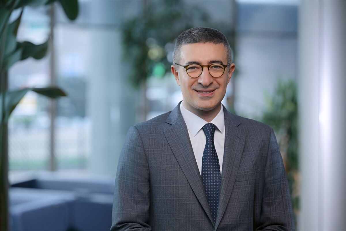 Garanti BBVA Global Finance ödüllerinde üç kategoride ödül aldı