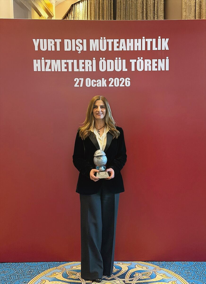 Dorçe Prefabrik'e 'Yurt Dışı Müteahhitlik Hizmetleri Başarı Ödülü'